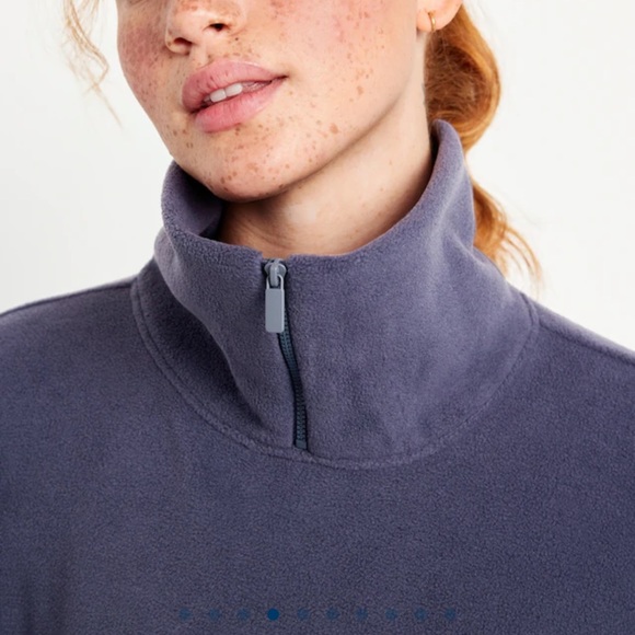 NWT OLD NAVY Micro Fleece Cropped Pullover Color: Volcanic Glass - Picture 3 of 6